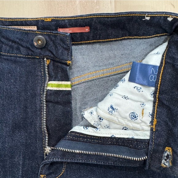 Anthropologie Pilcro Split Straight Leg Jeans Denim Dark Wash Women's 28 X 33 - Picture 9 of 16